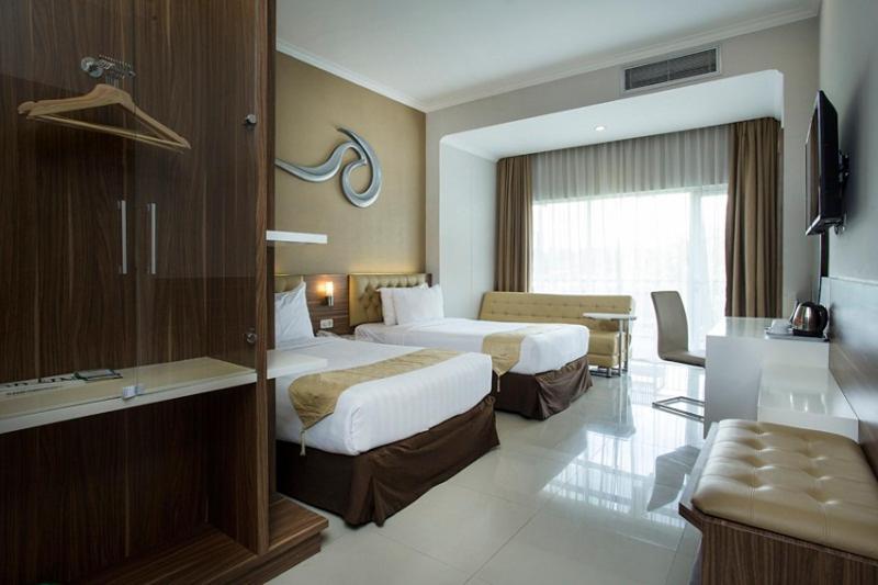 Lorin Sentul Hotel Bogor Exterior photo